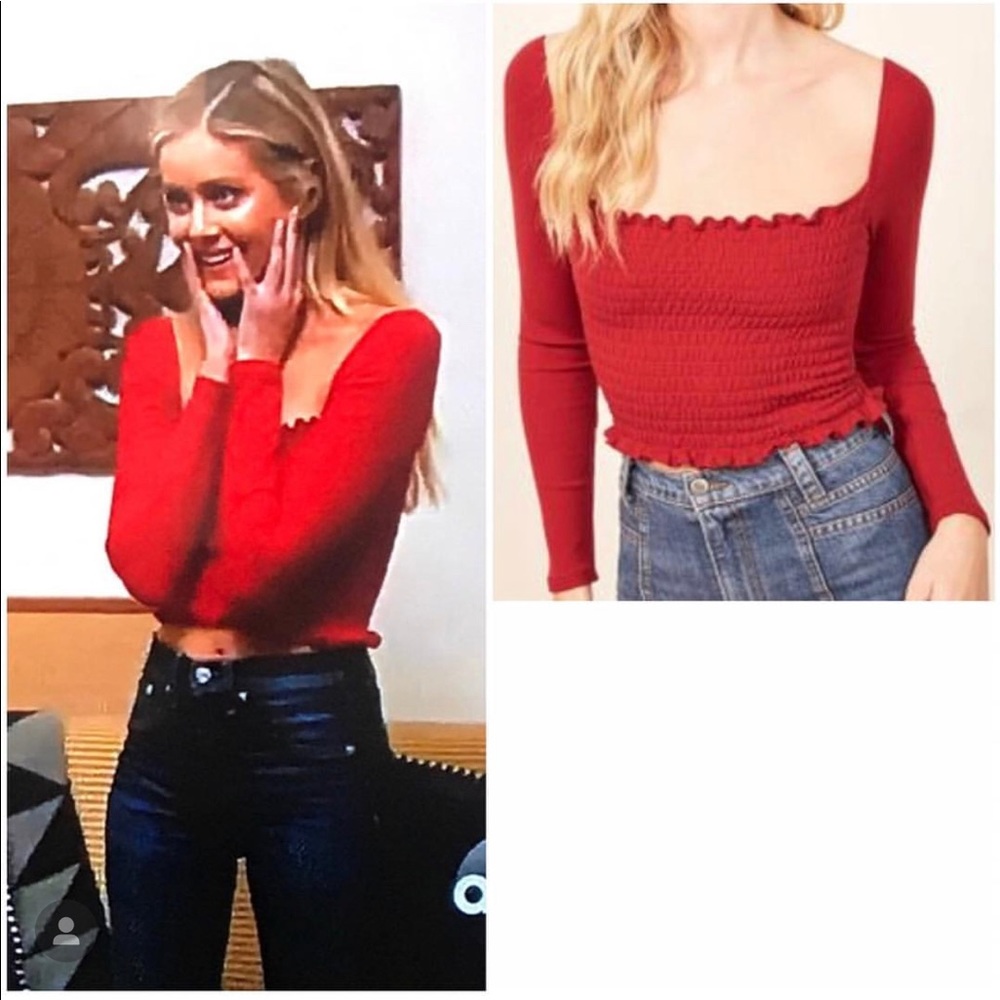 Reformation top red scrunch small